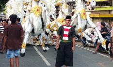 Tong-Tong Peccot Ngamox, Dentuman Kebanggaan Batang-Batang yang Menggema dari Tanah Kelahiran