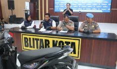 Polres Blitar Kota Amankan Tiga Tersangka Perampasan Modus Jebak Korban Lewat Aplikasi Kencan