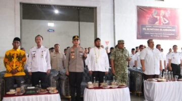 Kapolresta Sumenep Bersama Forkopimda Hadiri Launching BLT-DBHCHT