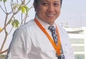Kepala Sekolah: Tegas Tanpa Otoriter. bukti kepemimpinan sehat yang tak lahir dari ketakutan.