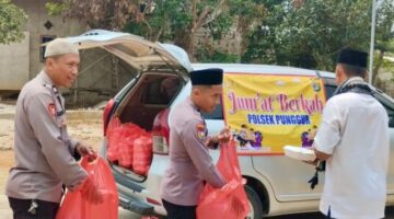 Tak Sekadar Berbagi, Jumat Berkah Polsek Punggur Pererat Silaturahmi