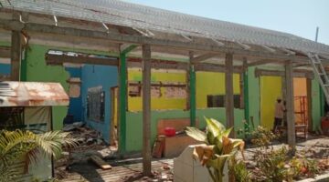 Proyek Revitalisasi SD Negeri 2 Alasmalang Senilai Rp736 Juta Disorot, Kualitas Material Bangunan Dikeluhkan